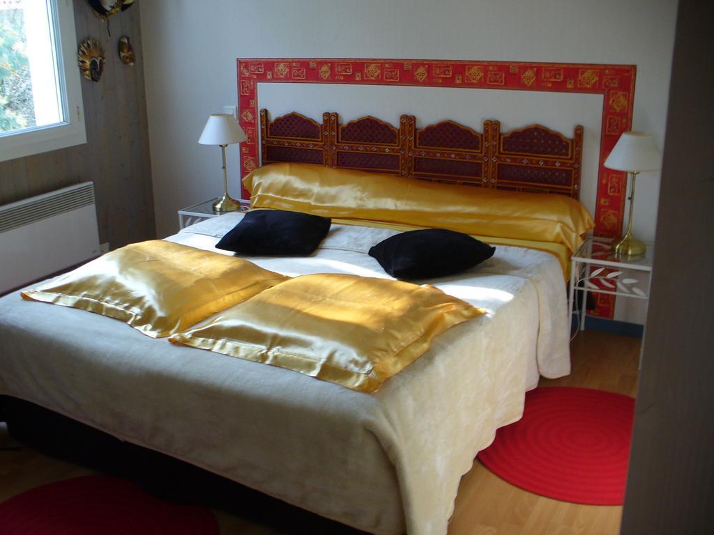 Chambre D'Hotes Dyrslot Bed and Breakfast Saint-Denis-de-Pile Εξωτερικό φωτογραφία